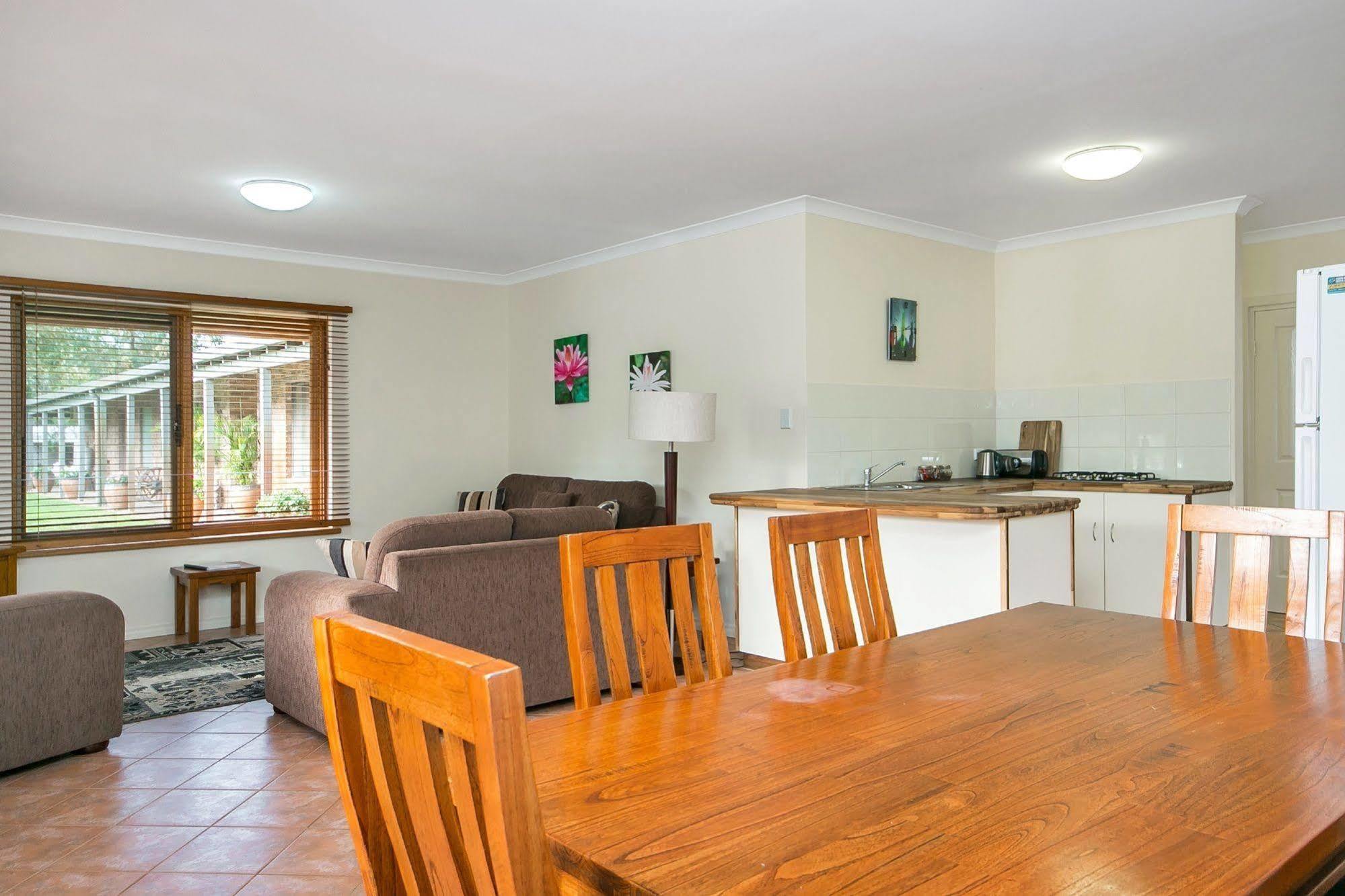 Coranda Lodge Armadale Экстерьер фото